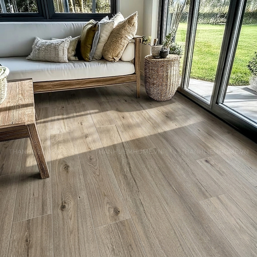 gach eurotile moc-m03 kich thuoc 15x90