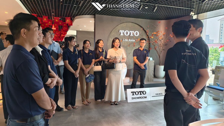 mua thiet bi ve sinh toto tai ninh binh