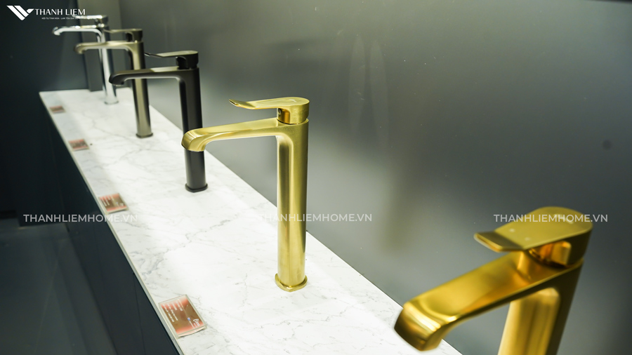 mau thiet bi ve sinh tai ninh binh