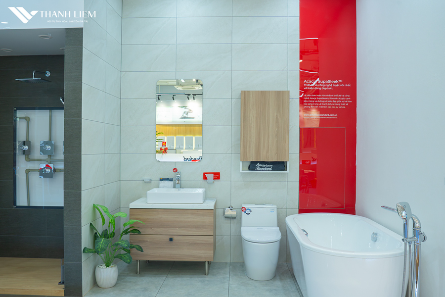 nen mua thiet bi ve sinh hang nao