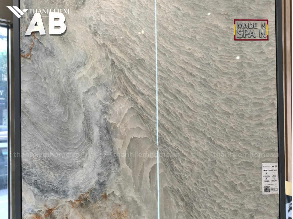 gia gach op lat cao cap nhap khau