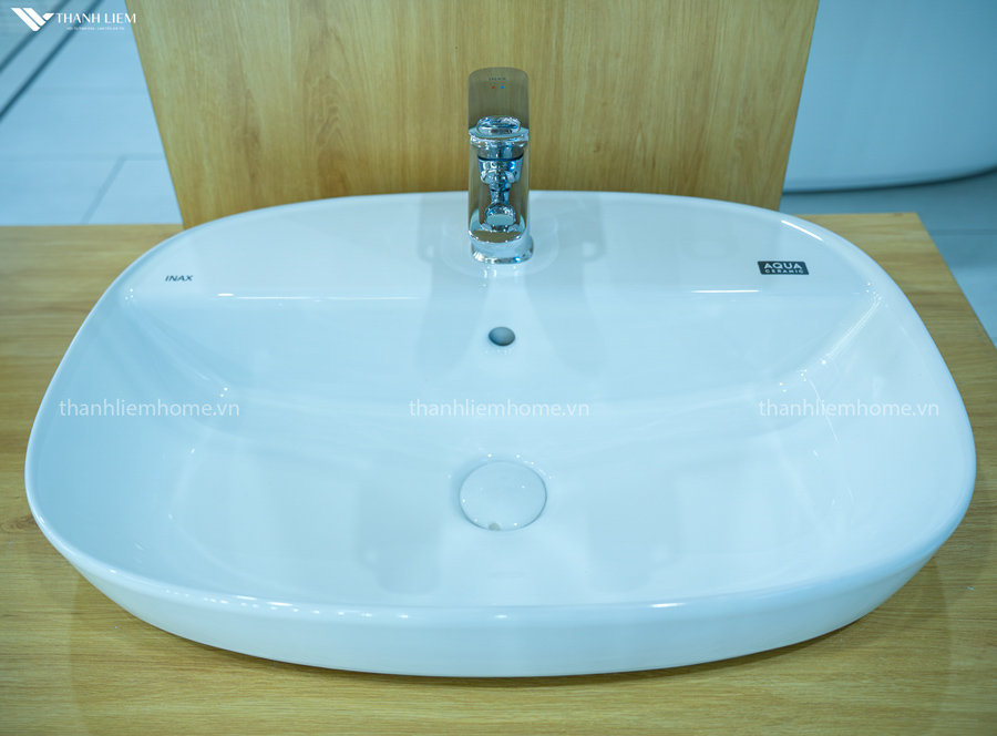 cac thuong hieu thiet bi ve sinh tai ninh binh