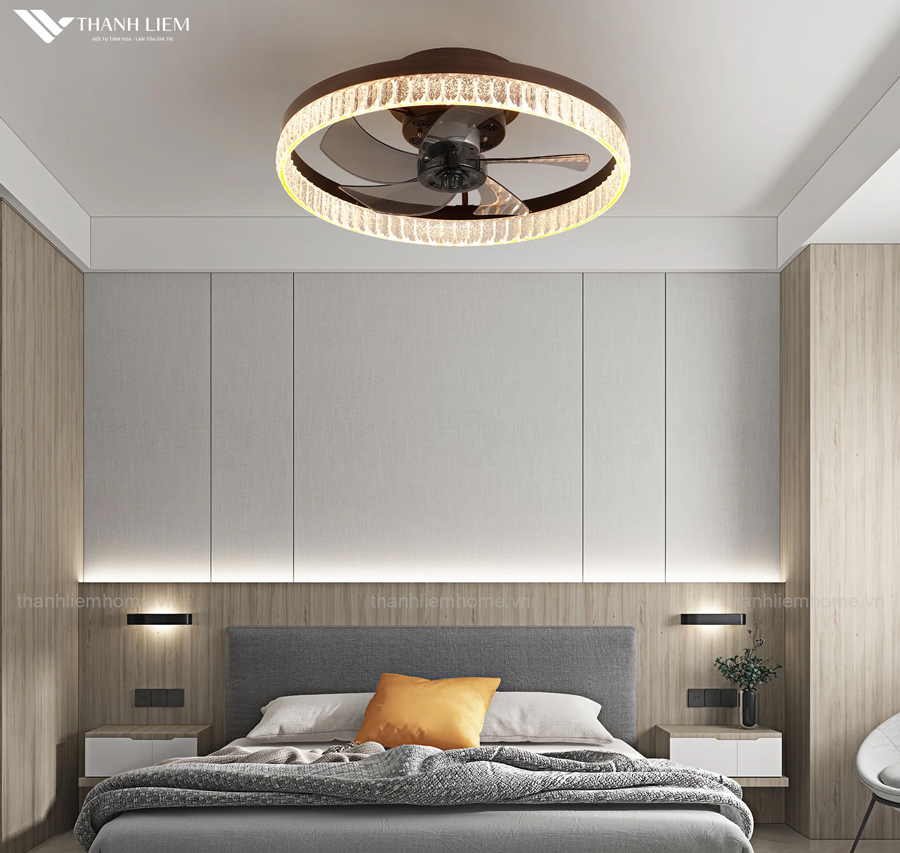 co nen lap quat tran phong ngu khong