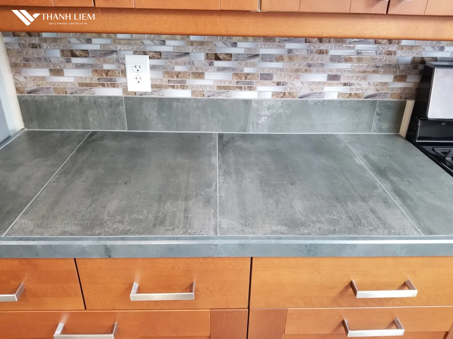 mau gach op mat ban bep dep nhat hien nay