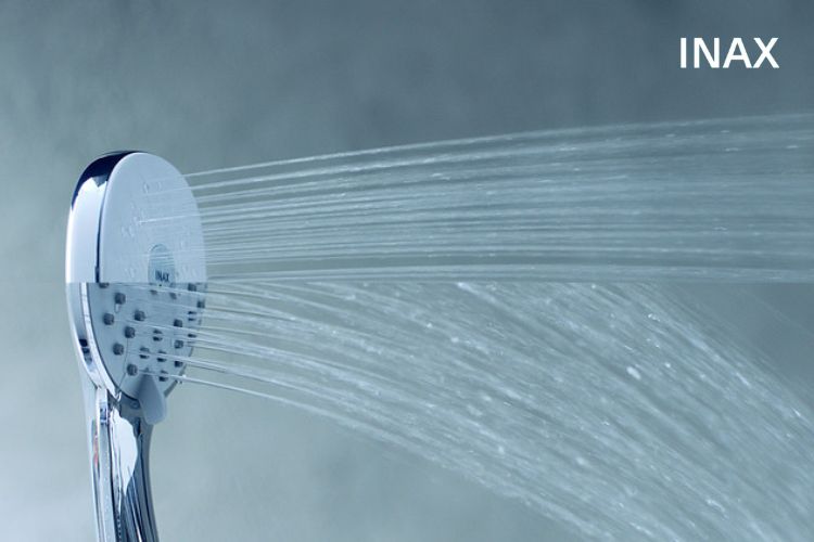 Vòi sen tăng áp Inax - Giải pháp tối ưu cho nhà có áp lực nước yếu